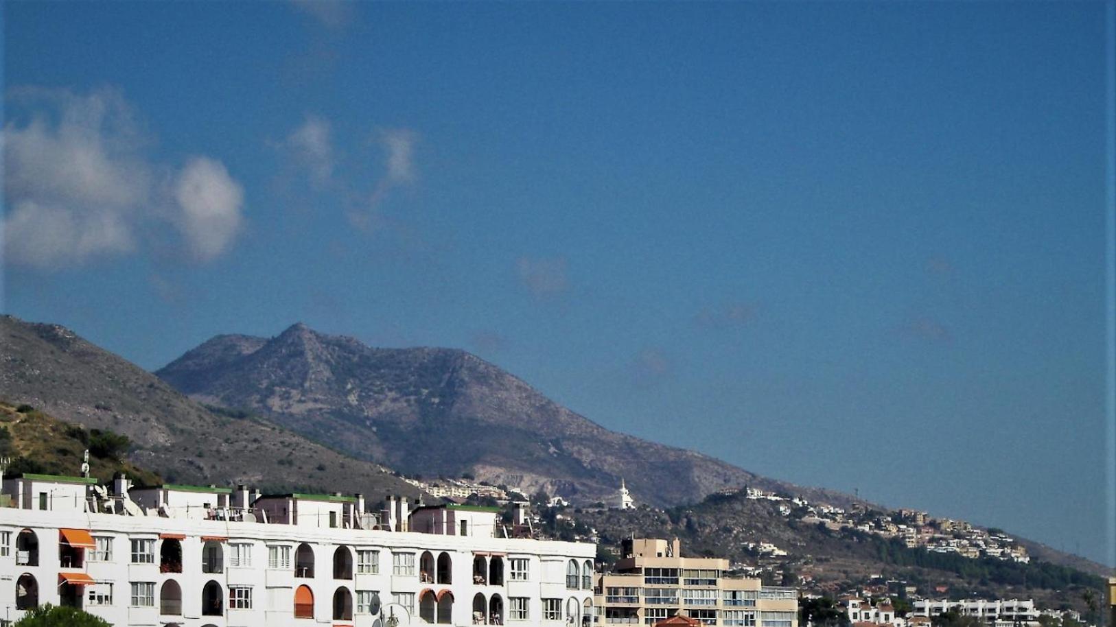 Apartamento con vistas Fuengirola Bagian luar foto