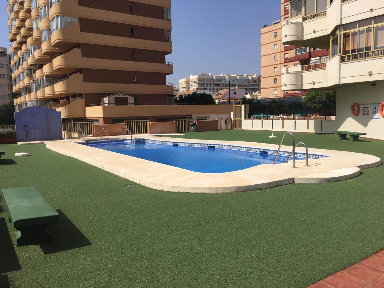 Apartamento con vistas Fuengirola Bagian luar foto