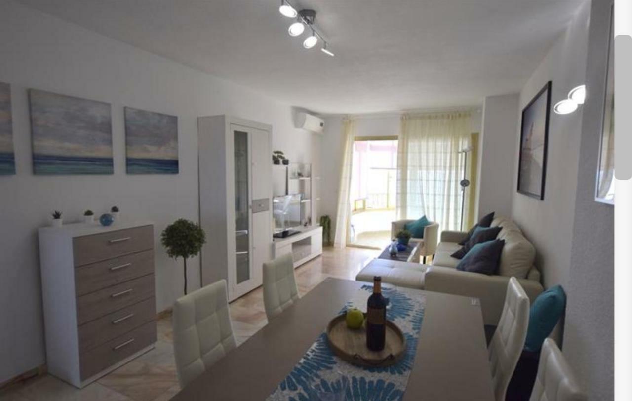 Apartamento con vistas Fuengirola Bagian luar foto