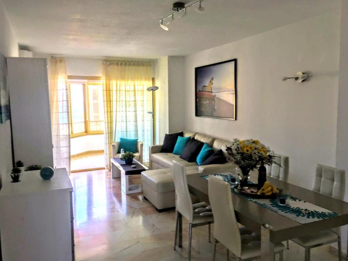 Apartamento con vistas Fuengirola Bagian luar foto